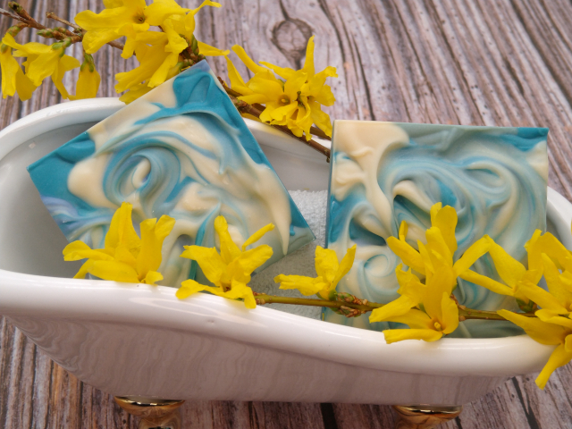 Blue 03.jpg verkleinert.jpg