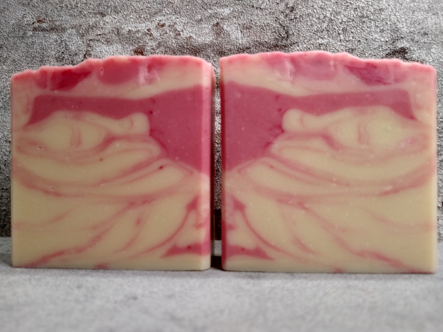 Rosa Wölkchen 06 verkleinert.jpg