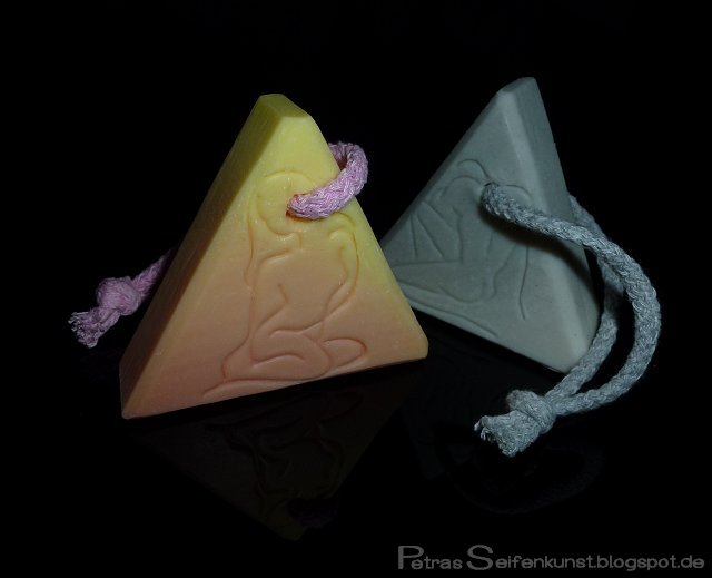 Ladies and Gentlemen Forum 01.jpg